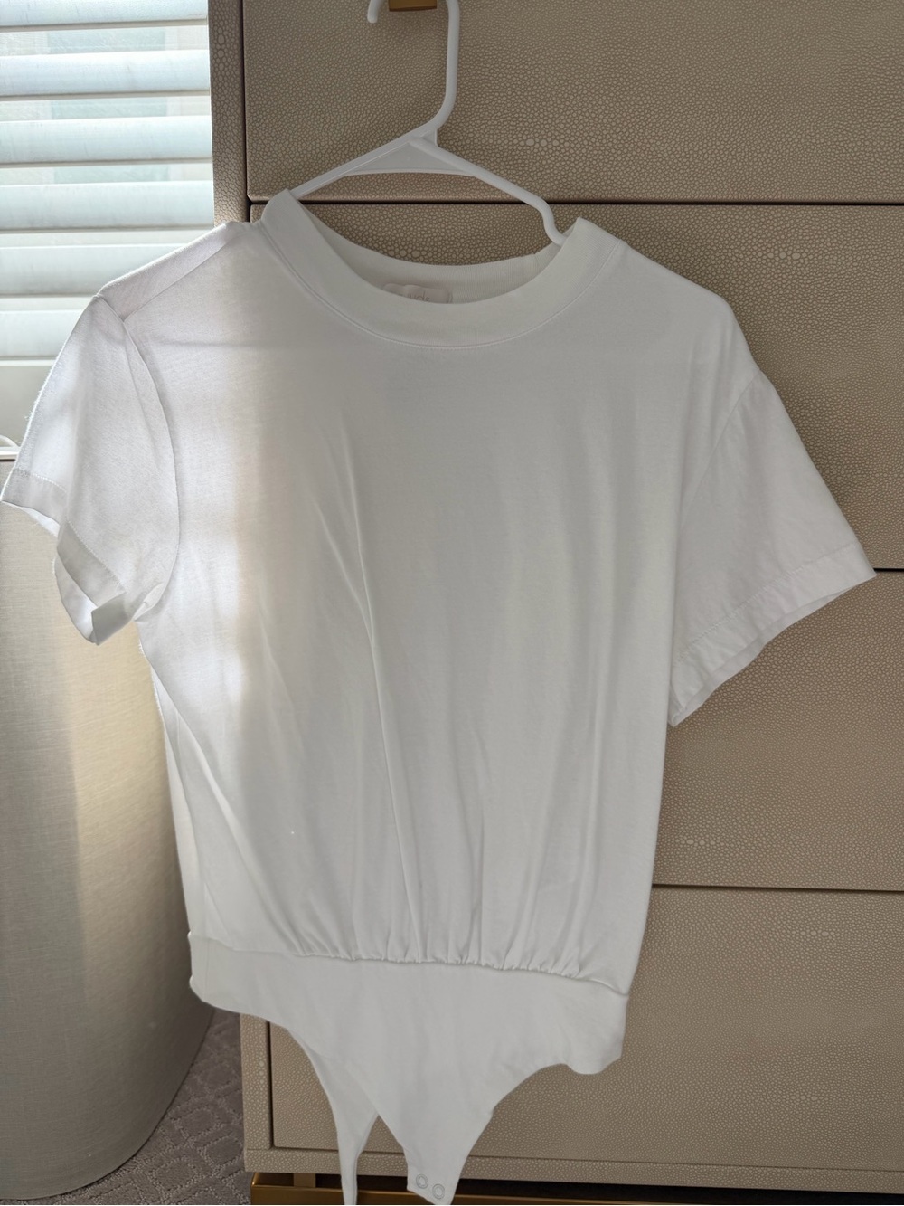 nuuds White Short-Sleeve Bodysuit Top